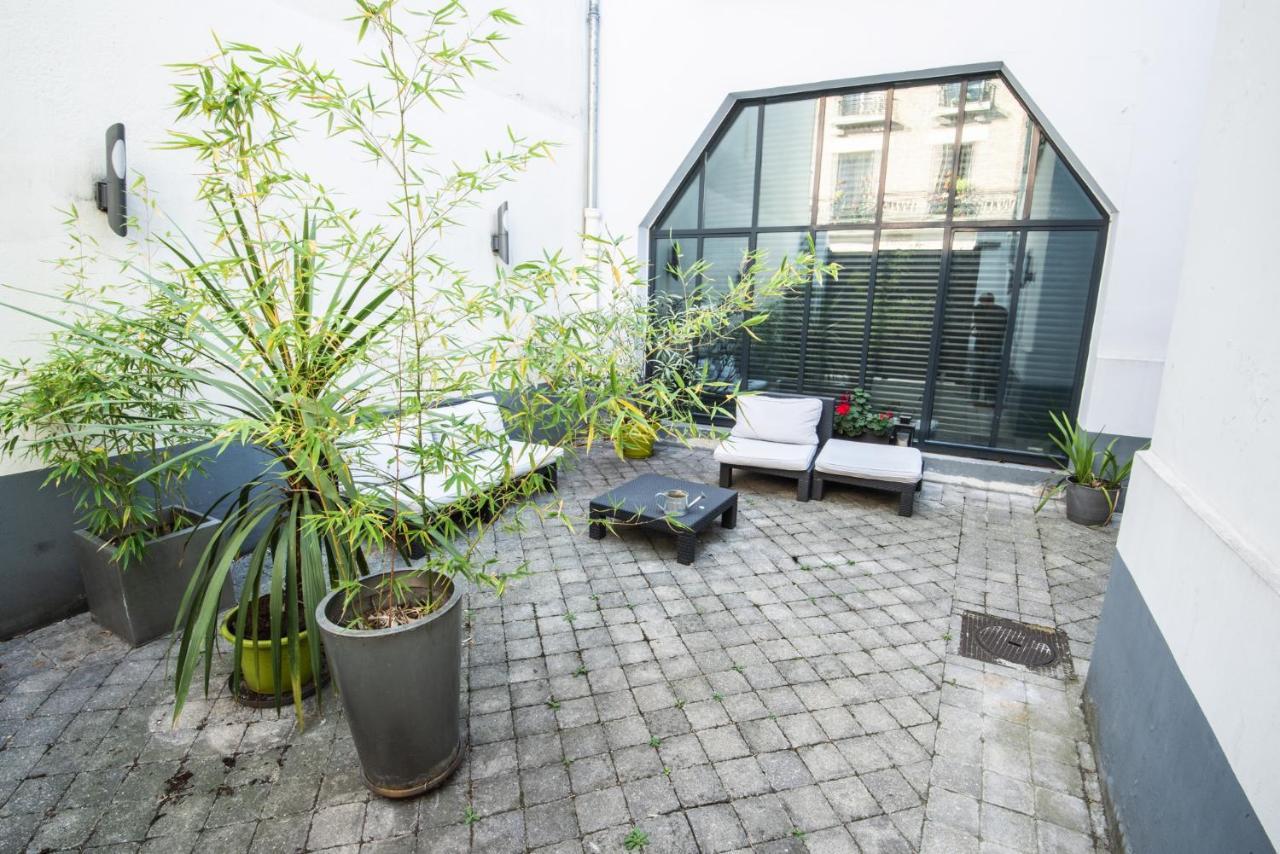 29 Saulnier Apartment Puteaux Luaran gambar
