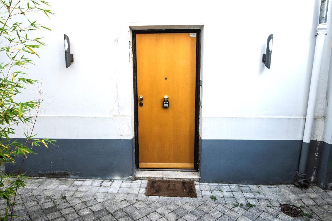 29 Saulnier Apartment Puteaux Luaran gambar