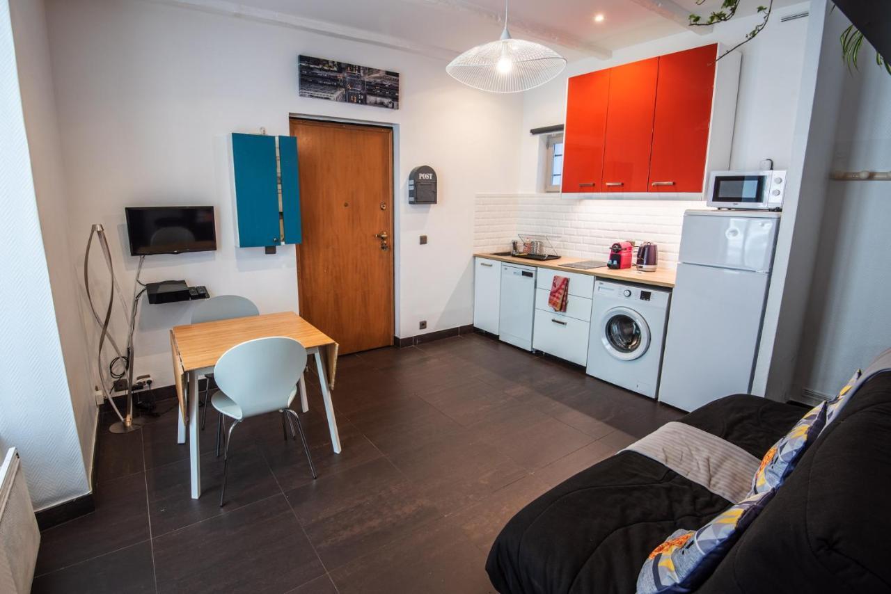29 Saulnier Apartment Puteaux Luaran gambar